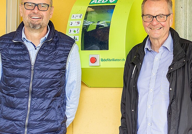 Andreas Käser (links) und Hugo Saner engagierten sich für den Defi. (Bild: ZVG)