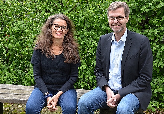 Cornelia Dinh-Sommer und Andreas Brun setzen sich für eine Oltner Notschlafstelle ab Herbst 2017 ein. (Bild: vwe)
