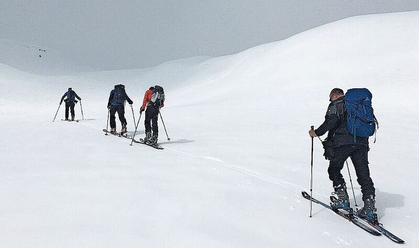 Die Touren-Woche ist ein Höhepunkt im Jahresprogramm des Skiclubs Olten. Die Touren-Gruppe zieht dann eine Woche lang von Berghütte zu Berghütte. (Bild: ZVG)
