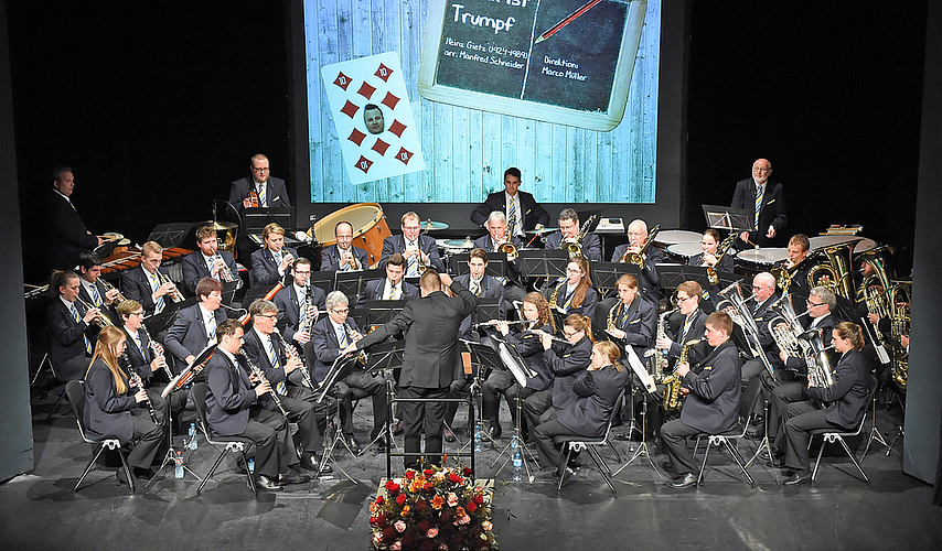 Die Stadtmusik Olten wurde in den vergangenen zehn Jahren erfolgreich von Marco Müller dirigiert. (Bild: ZVG)
