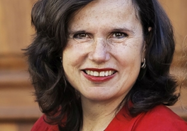 <em>Irène Dietschi</em>, Journalistin.