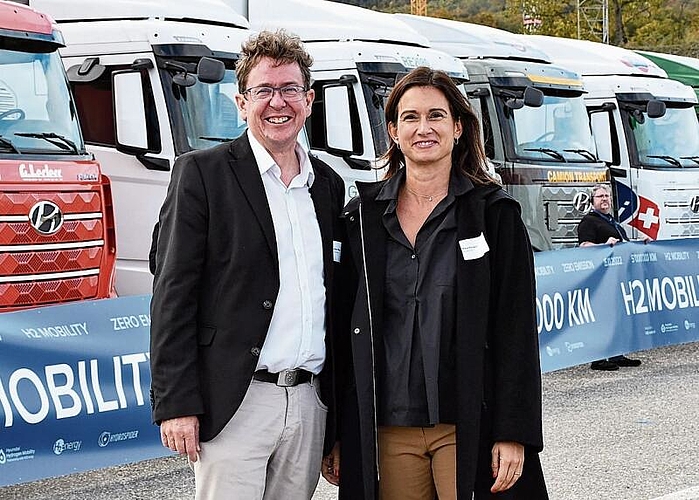 SVP-Nationalrat Albert Rösti und FDP-Nationalrätin Maja Riniker vertraten die parlamentarische Gruppe Wasserstoff, deren Co-Präsidium sie angehören.
