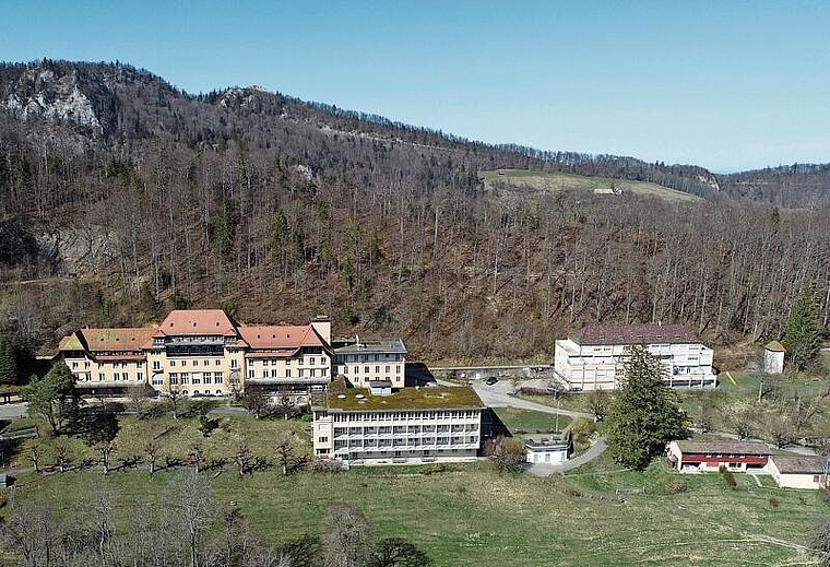 Seit Montag wird die ehemalige Höhenklinik Allerheiligenberg ob Hägendorf als Asylunterkunft genutzt. (Bild: Archiv Bruno Kissling)