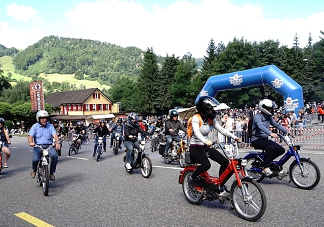 Nach der letztjährigen erfolgreichen Durchführung findet am Samstag, 2. Juni erneut der Töffli GP Isebähnli in Trimbach statt. (Bild: ZVG)
