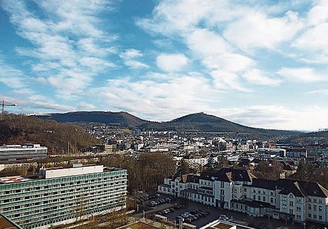 Bei der Solothurner Spitäler AG gilt seit letzter Woche: Eine Besucherin oder ein Besucher pro Patientin oder Patient pro Tag. (Bild: Archiv / B. Beyeler)