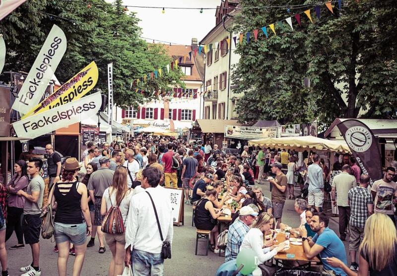 Essen, was das Herz begehrt: Streetfood Festival in Olten. (Bilder: ZVG)